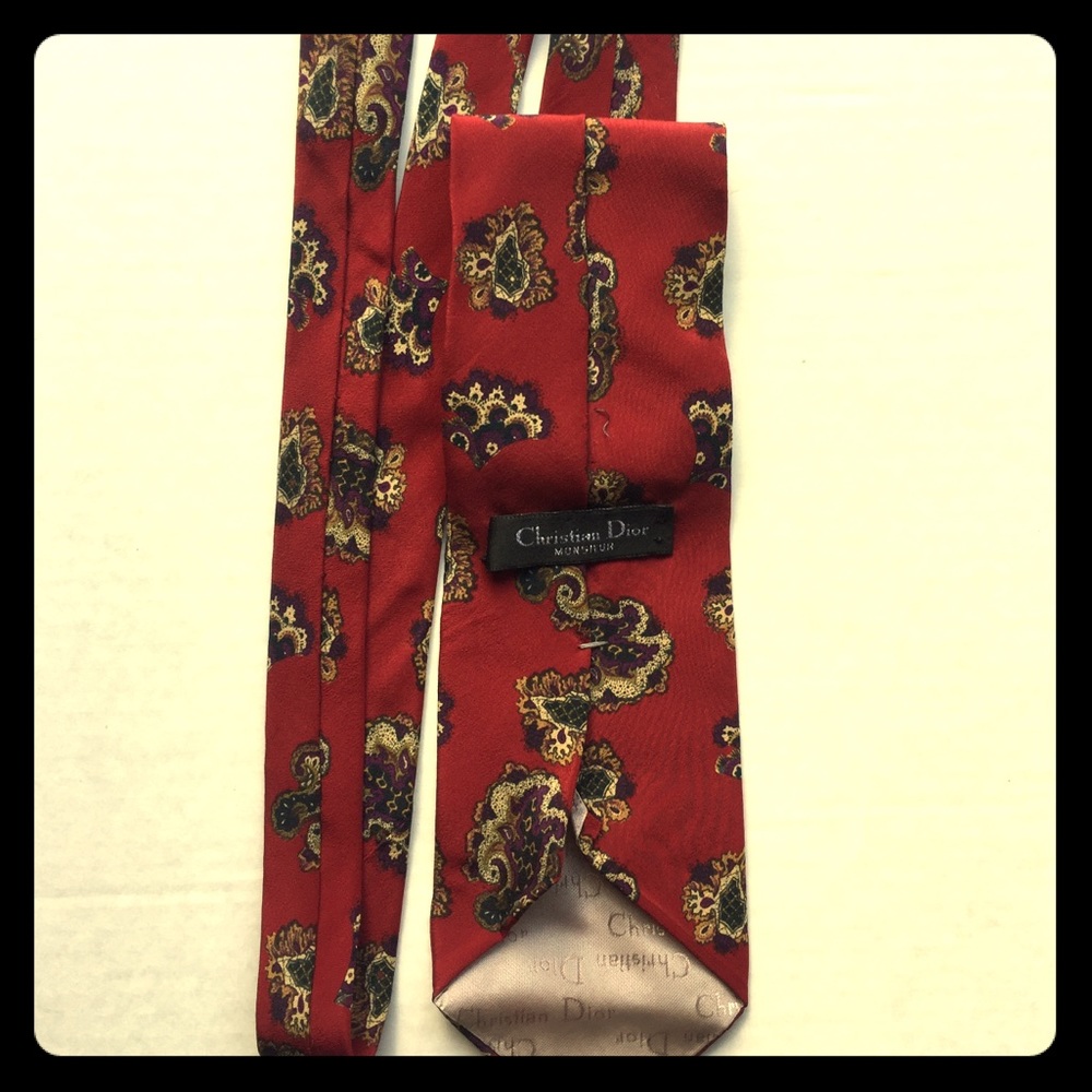 Vintage Christian Dior maroon paisley skinny tie